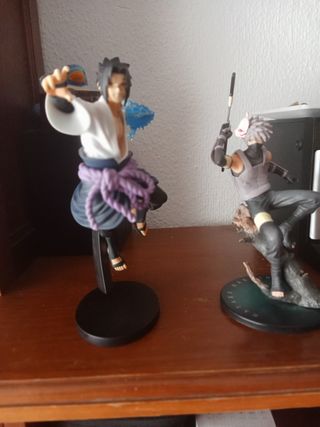 2 Figuras Naruto Shippuden: Sasuke & Kakashi
