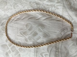Collar y pulsera bañado en oro 