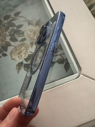 Funda Iphone 16 pro nueva