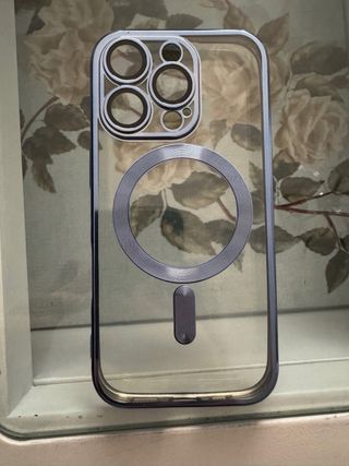 Funda Iphone 16 pro nueva