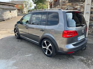 Volkswagen Touran cross