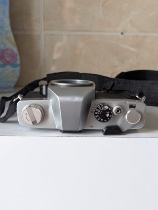 Cosina 1000 S - Reflex analogica 35mm Attacco M42