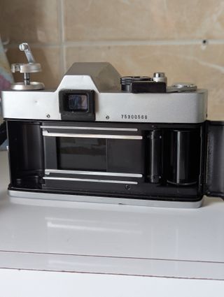 Cosina 1000 S - Reflex analogica 35mm Attacco M42
