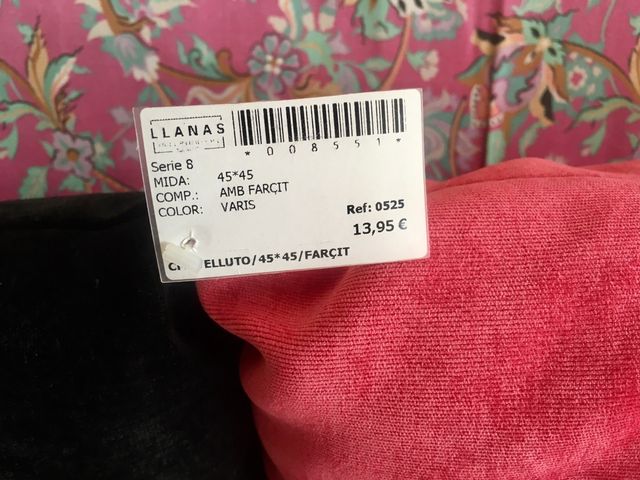 COJINES NUEVOS 40 x 40 CM