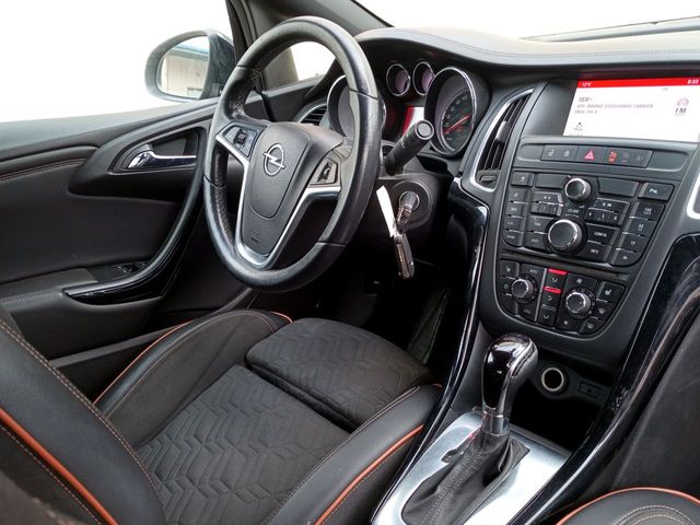 Opel Cascada Excellence