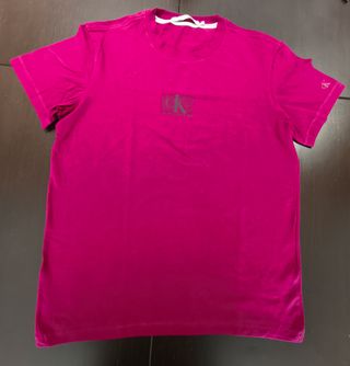 Camiseta Calvin Klein XL fucsia