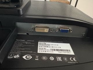 Monitor PC 22.5"
