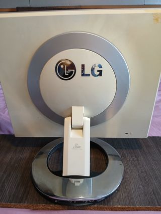 Monitor LG L1980U 19" Ultra Slim
