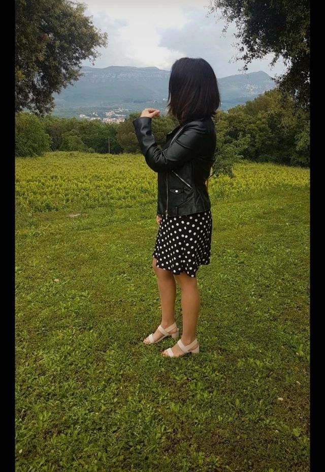 Vestido lunares blanco y negro