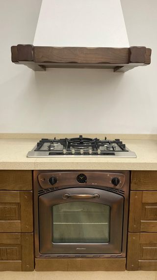 Cocina nueva madera maciza