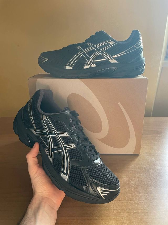 Asics Gel‐1130 Black / Silver EU 44 Nuove
