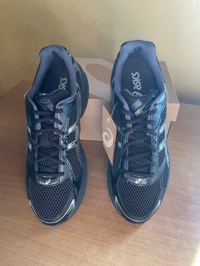 Asics Gel‐1130 Black / Silver EU 44 Nuove