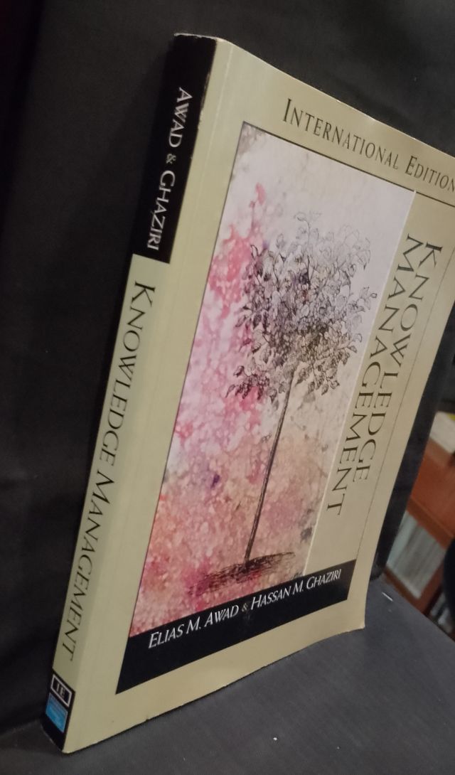 Knowledge Management - Elias M. Awad & Hassan M. G