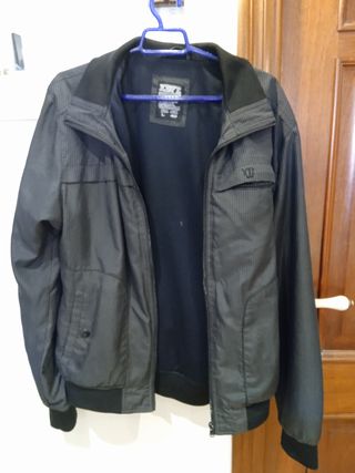 Cazadora impermeable gris -XDYE