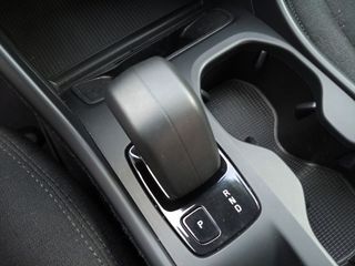 Volvo XC40 Momentum Core 2WD