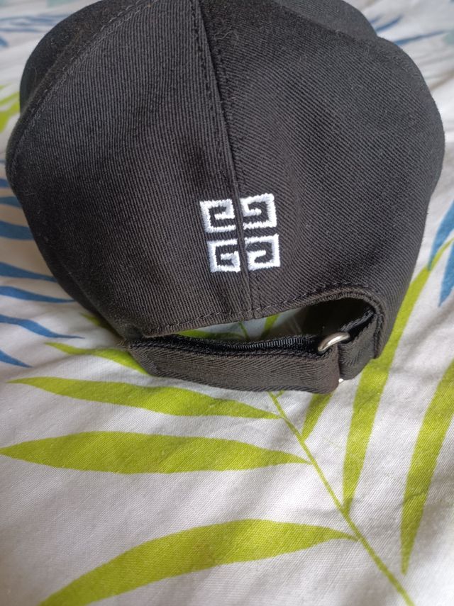 Gorra Givenchy niños