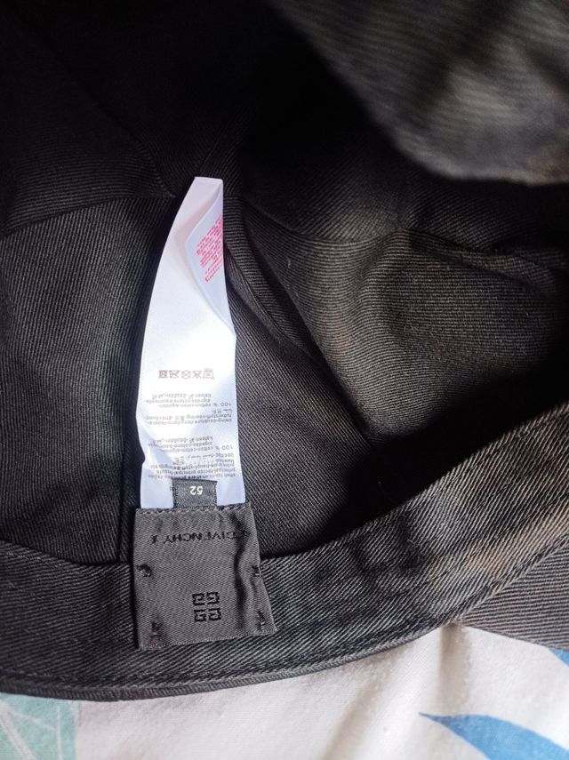 Gorra Givenchy niños