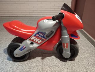 Moto infantil Feber