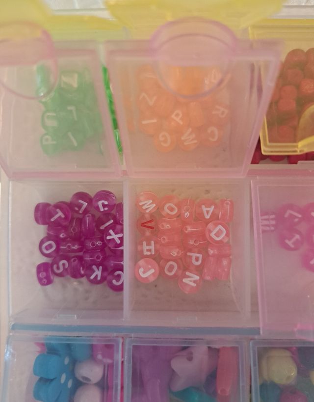 Kit bisutería: Pulseras y collares