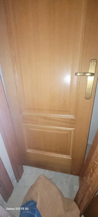 Puerta de madera