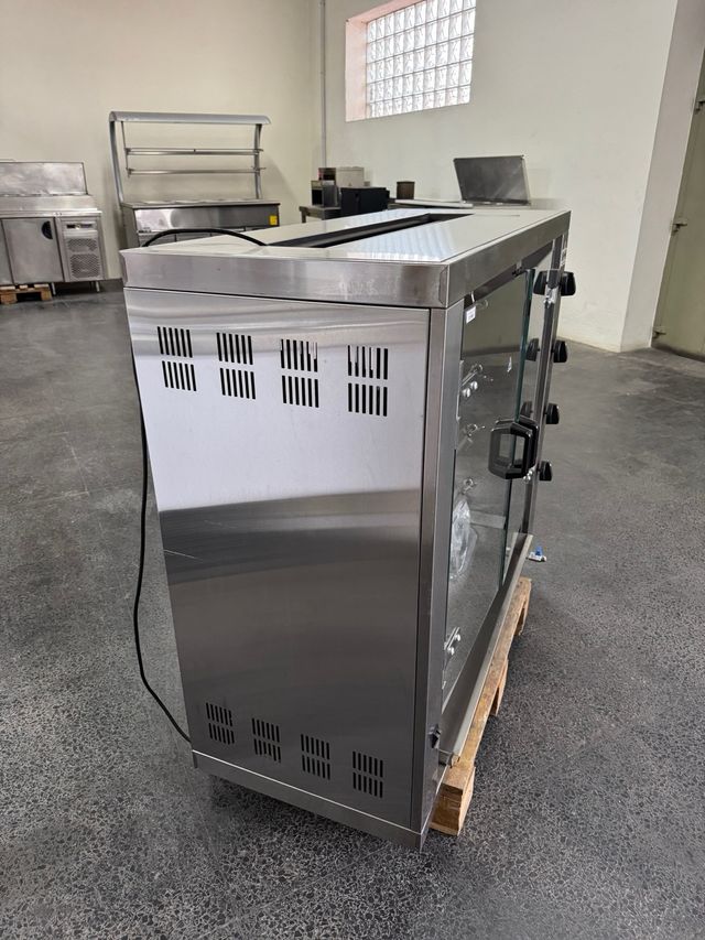 Asador de pollos MCM 