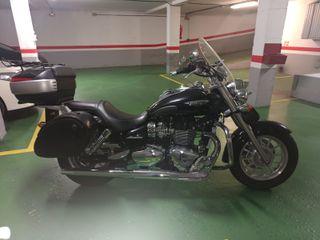 Triumph America 900 - 62cv 2014 - Moto custom