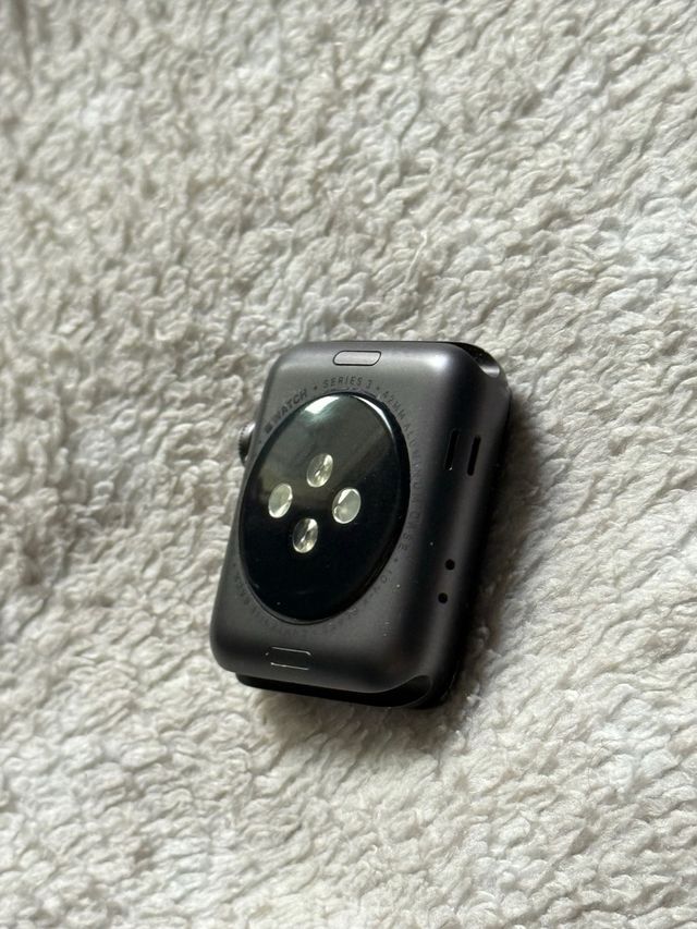 Apple Watch Series 3  42mm