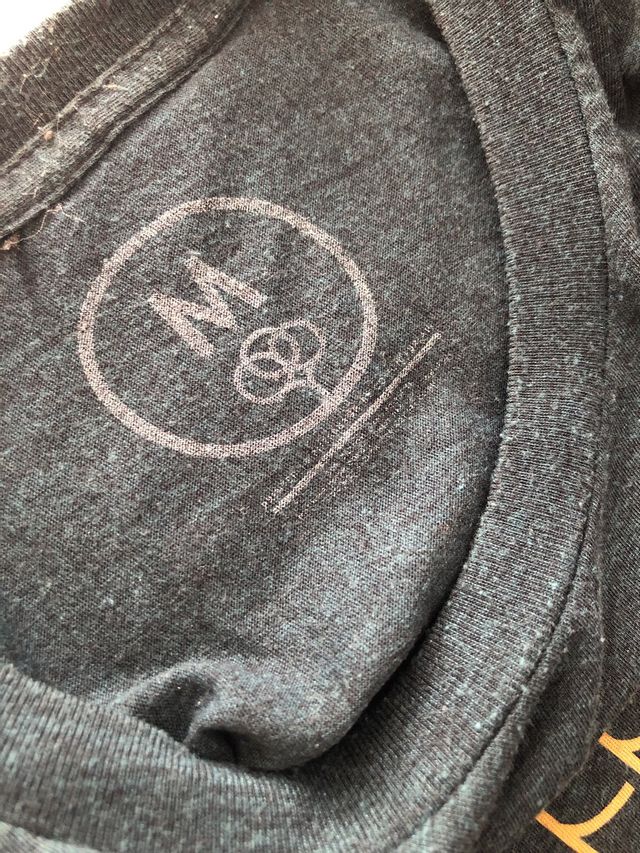 Camiseta “Campersand” de Cotton Bureau