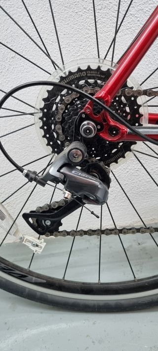 Bicicleta carretera Fuji