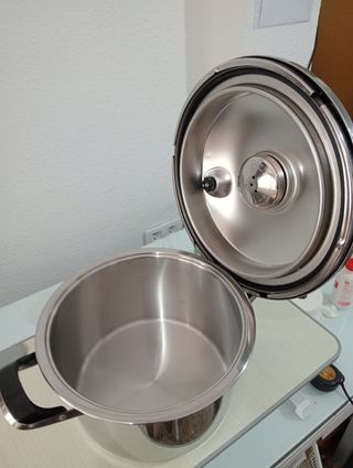 ,.OLLA EXPRES AMC, DIAM. 27,5 C.ALTA 15,5 C.CABE6,