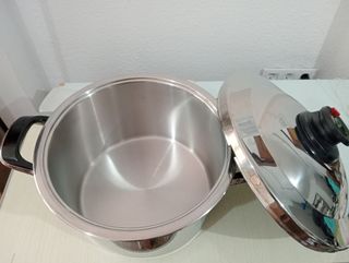 ,.OLLA EXPRES AMC, DIAM. 27,5 C.ALTA 15,5 C.CABE6,