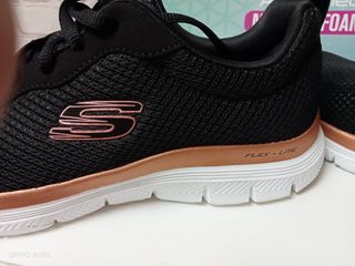 ZAPATILLAS SKERCHERS T-36 A ESTRENAR REF29-4623