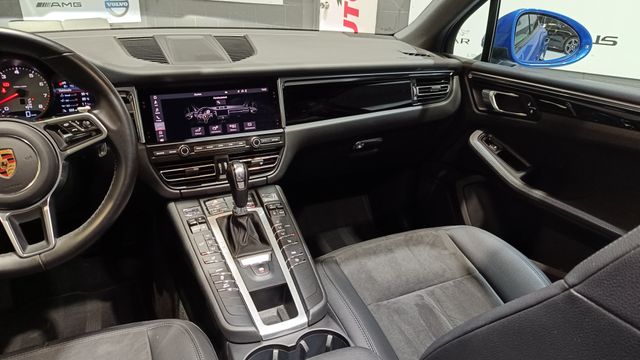 Porsche Macan S