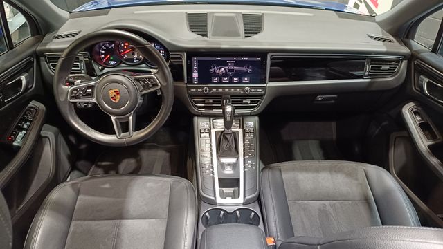 Porsche Macan S