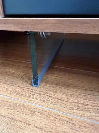 Dos mesitas noche 2 cajones - Madera y cristal