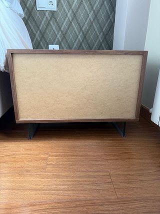 Dos mesitas noche 2 cajones - Madera y cristal