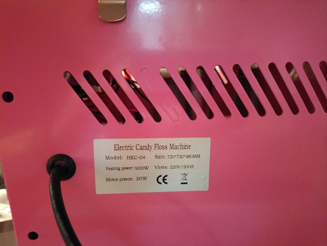 Máquina eléctrica de algodón dulce industrial.