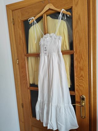 Vestido blanco midi, volantes, nuevo