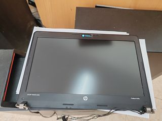 HP 4340s: Pantalla y Bisagras