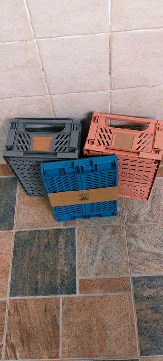 #OFERTA#3 CAJAS APILABLES NUEVAS.TAMAÑO PEQUEÑO.