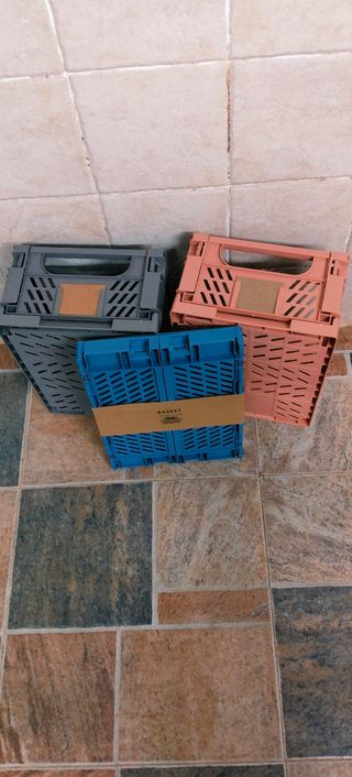 #OFERTA#3 CAJAS APILABLES NUEVAS.TAMAÑO PEQUEÑO.