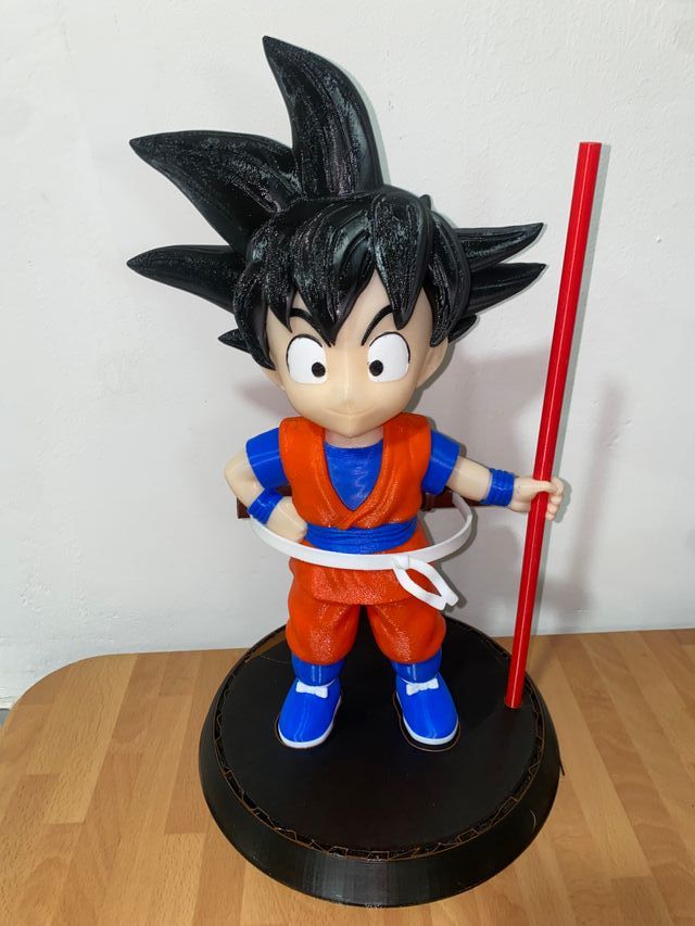 Figura Goku 40cm 3D
