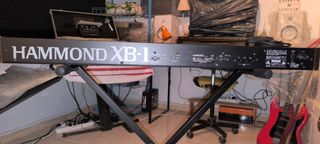 Hammond XB-1 Órgano