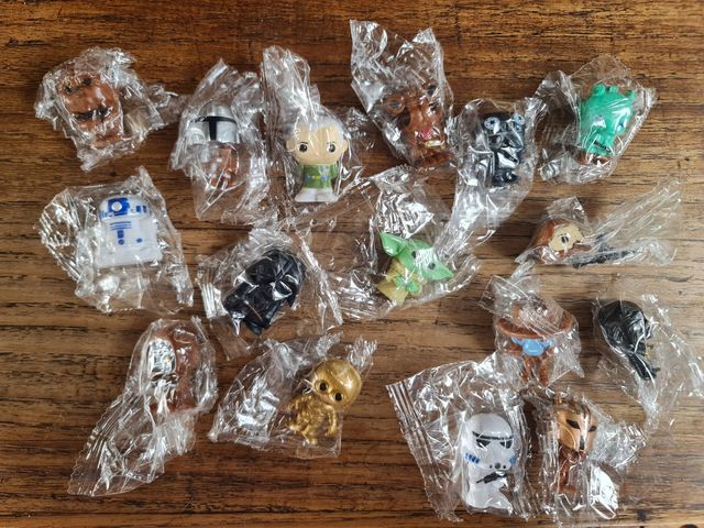 16 Figuras Star Wars Mini