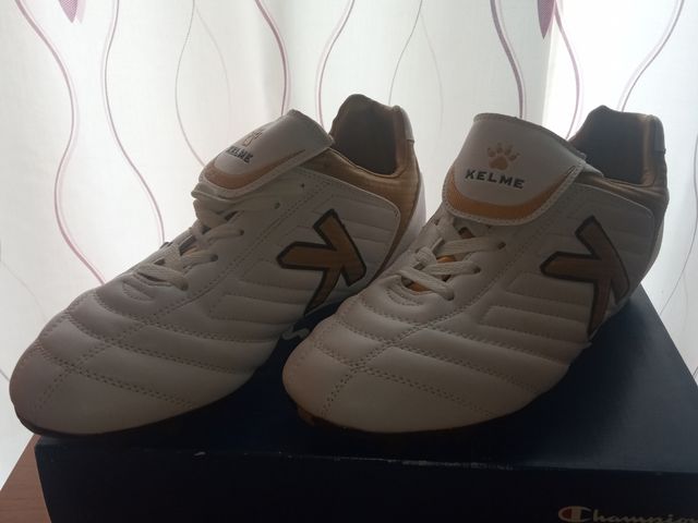 Botas de Fútbol Kelme Trueno Talla 42