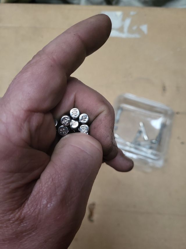 Portafusibles para coche - 2 de 6 vías. Fusibles
d