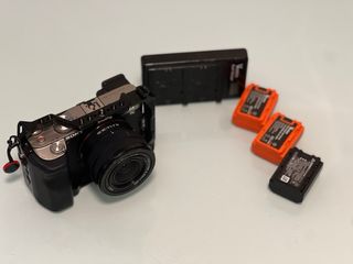 Sony Alpha 7|| + SmallRig +objectivo E 28-70 Sony