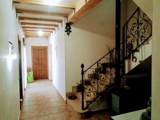 Vendo casa prácticamente nueva.