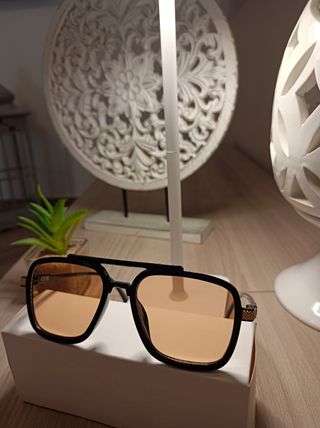 Occhiali da sole mod Hollywood 