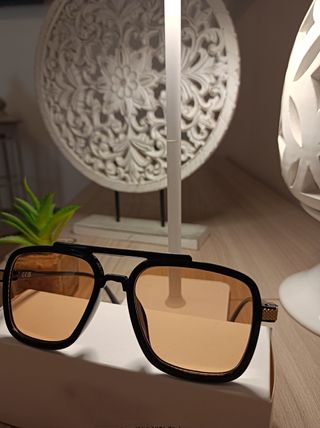 Occhiali da sole mod Hollywood 